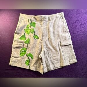 Devil’s Ivy Linen Shorts